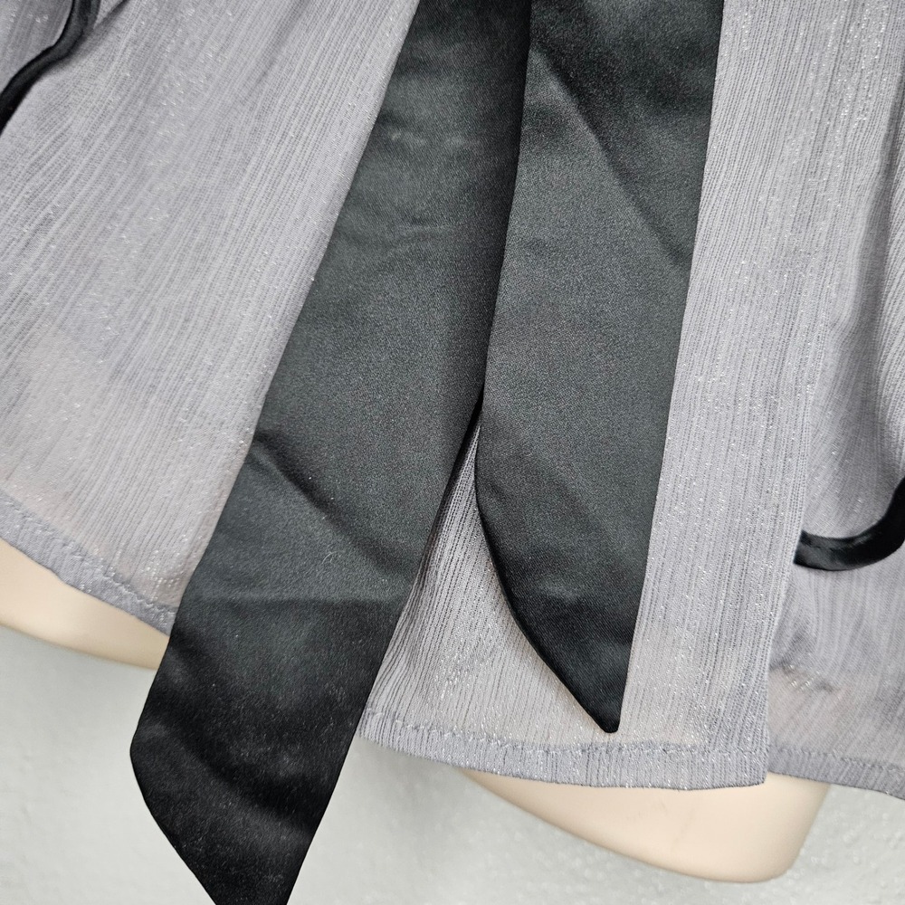 IZ Byer Metallic Silver Grey Ruffle Flutter Sleeve Blouse Satin Tie - Picture 5 of 7